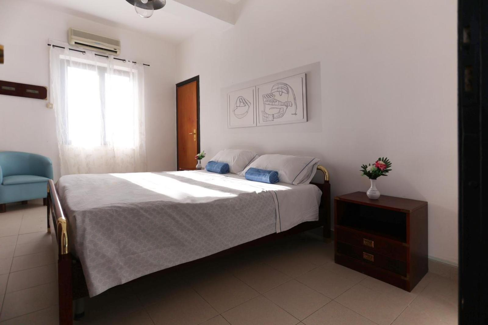 Hotel Barracuda فركاتشورو المظهر الخارجي الصورة