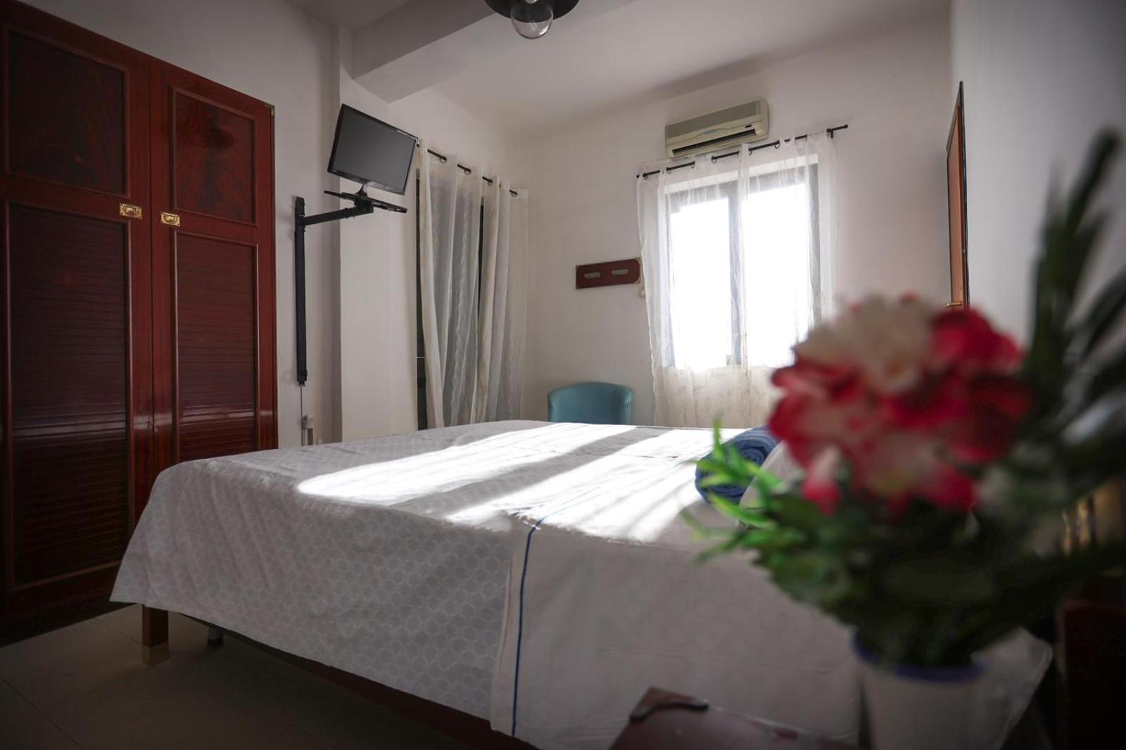 Hotel Barracuda فركاتشورو المظهر الخارجي الصورة